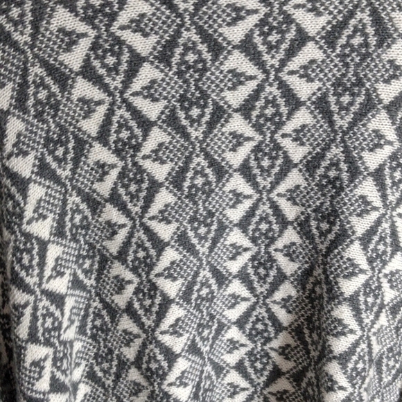 Banana republic medium cardigan - Picture 4 of 5